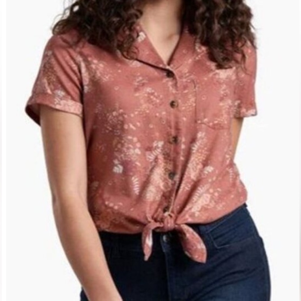 Women’s KUHL shirt